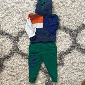 Polo Ralph Lauren Colorblock Hoodie and Green Joggers Sweat Set